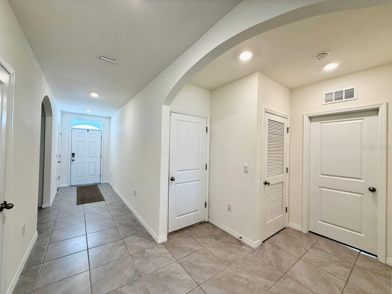 9098 FORGE BREEZE LOOP, WESLEY CHAPEL, FL, 33545