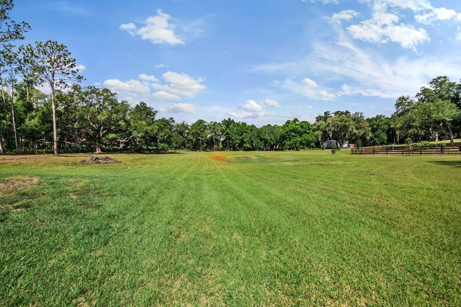 17833 HYLAND LN, DADE CITY, FL, 33523