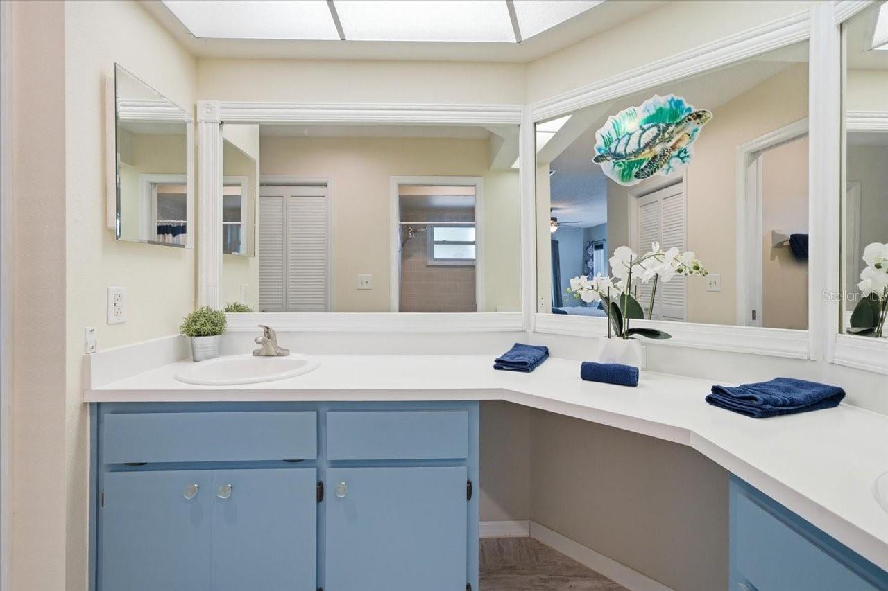 8370 WINDRIDGE WAY, WEEKI WACHEE, FL, 34613