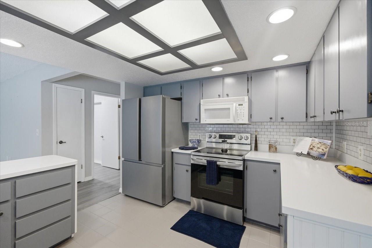 8370 WINDRIDGE WAY, WEEKI WACHEE, FL, 34613
