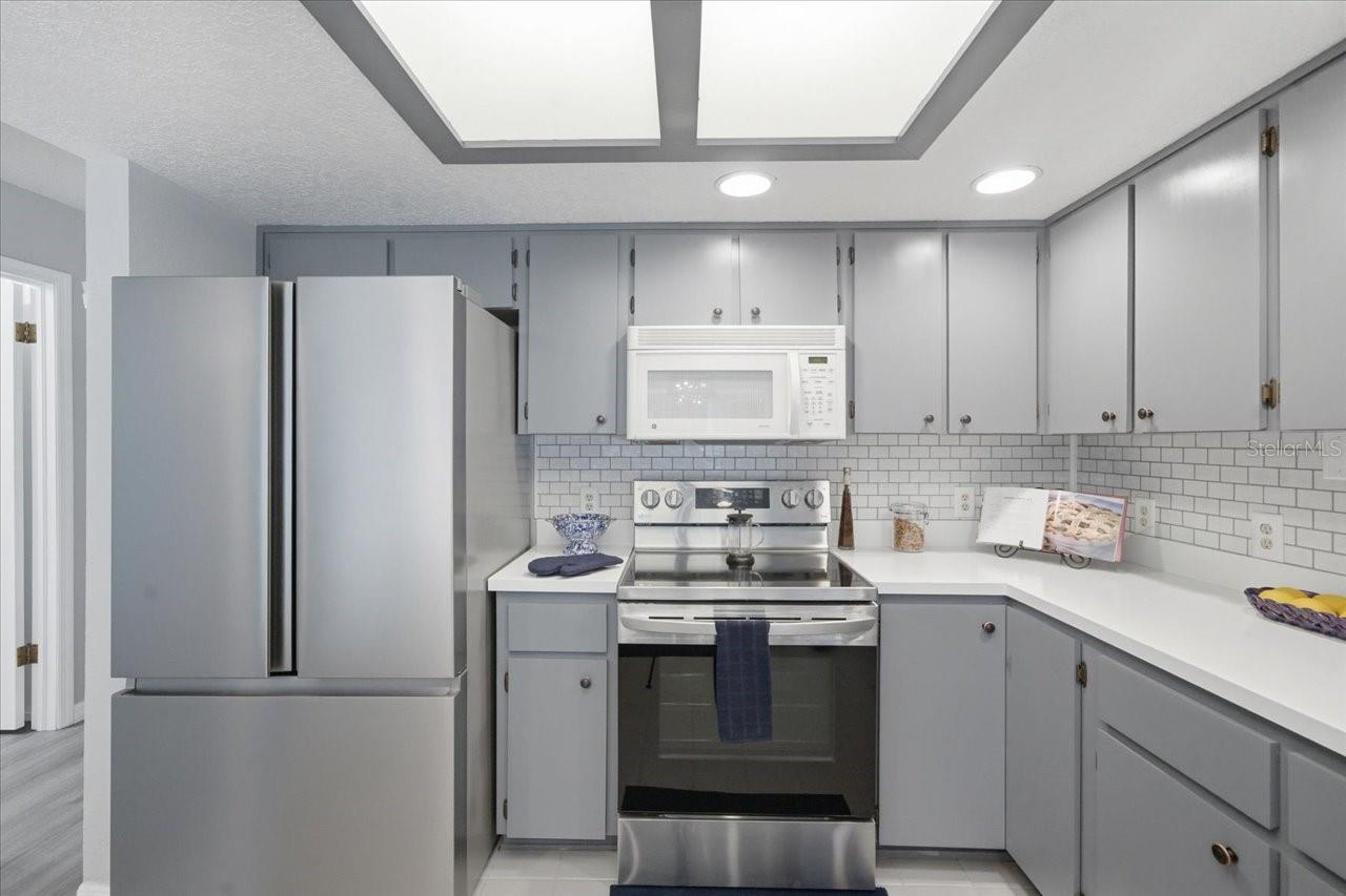8370 WINDRIDGE WAY, WEEKI WACHEE, FL, 34613