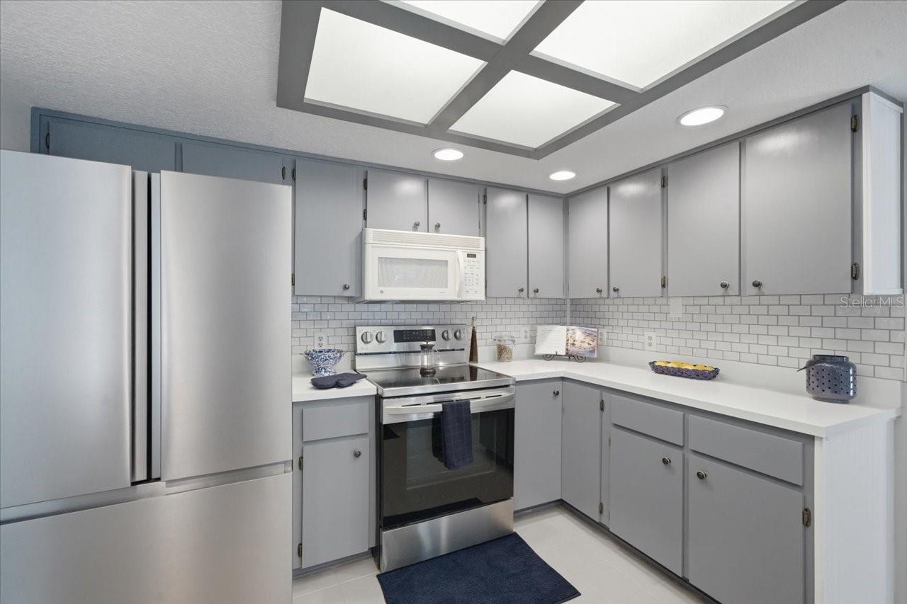 8370 WINDRIDGE WAY, WEEKI WACHEE, FL, 34613