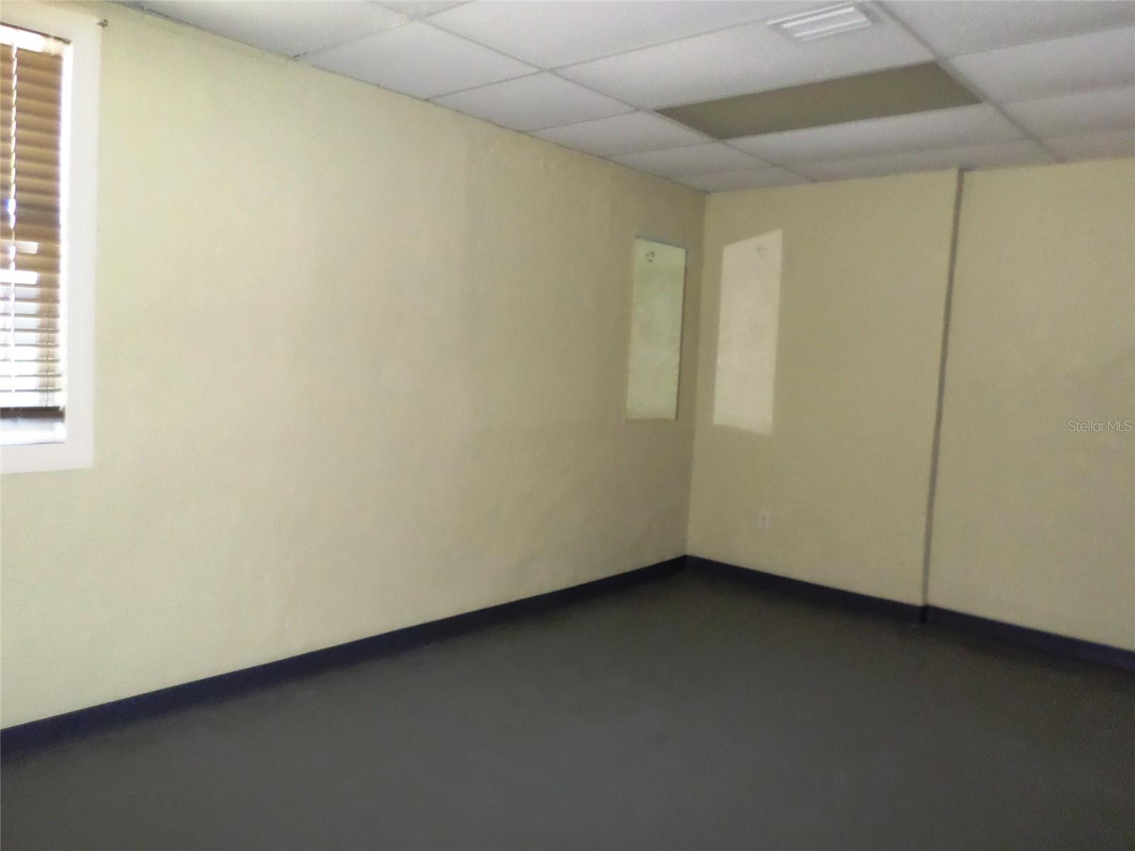 6005 HIGHWAY 40 W, YANKEETOWN, FL, 34498