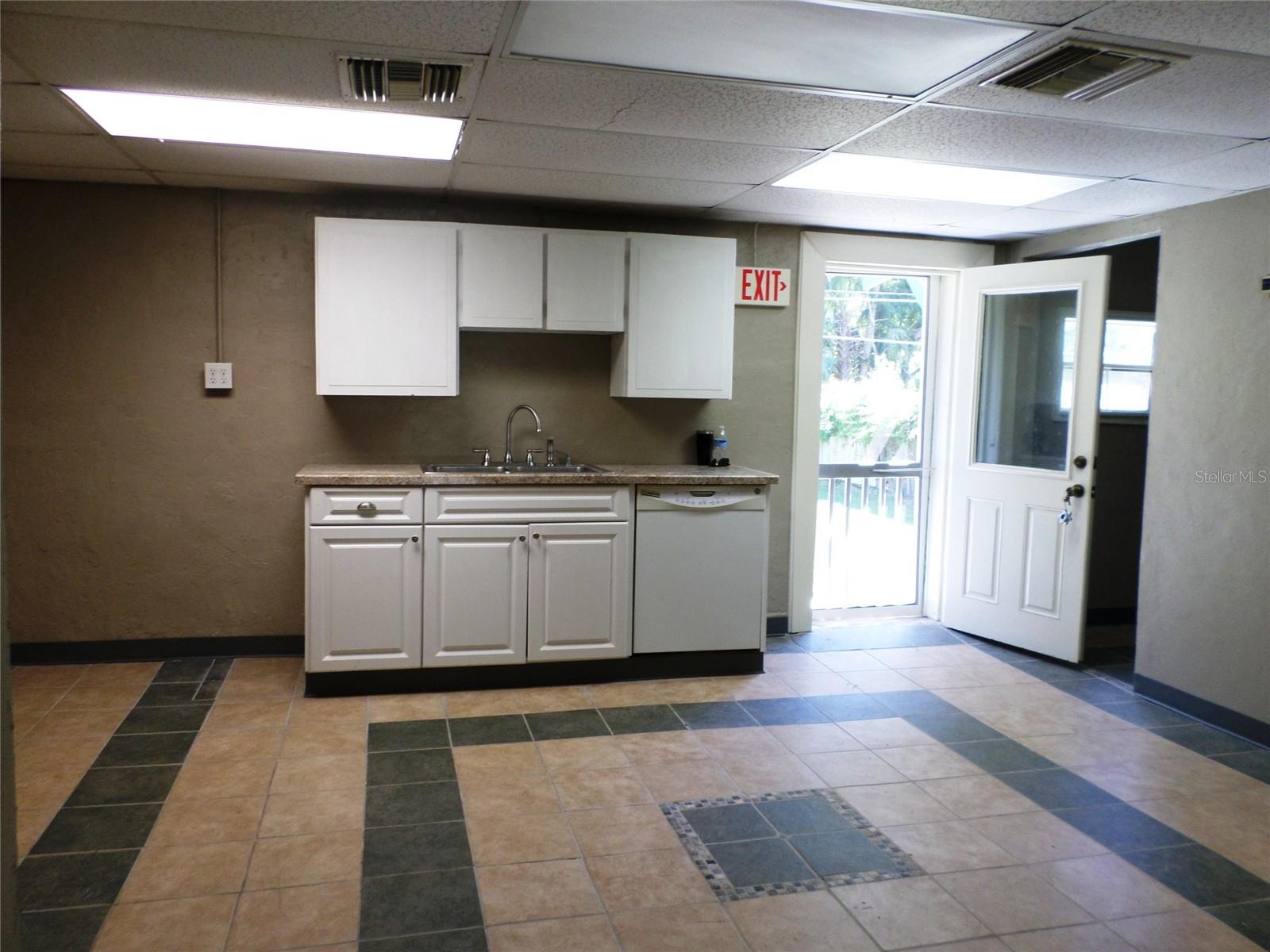 6005 HIGHWAY 40 W, YANKEETOWN, FL, 34498