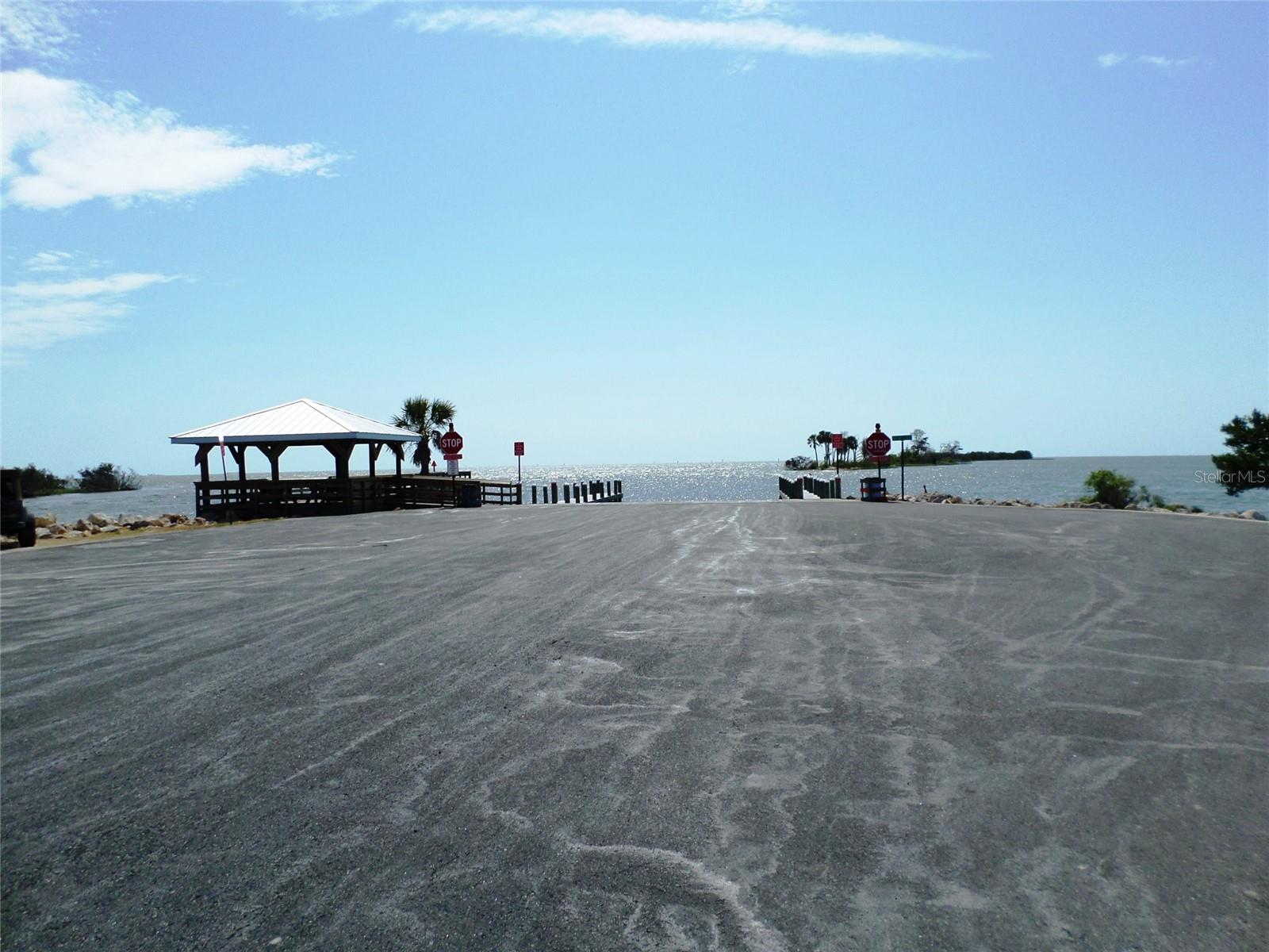 6005 HIGHWAY 40 W, YANKEETOWN, FL, 34498