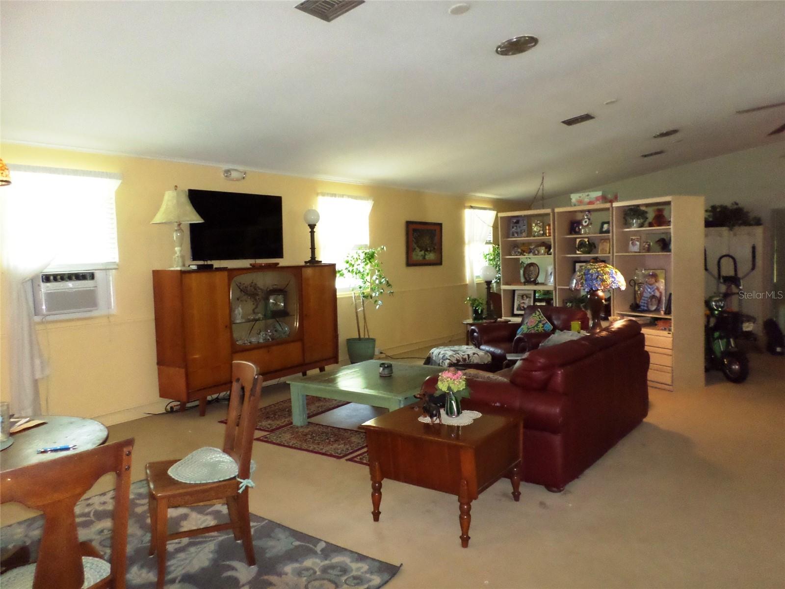 6005 HIGHWAY 40 W, YANKEETOWN, FL, 34498