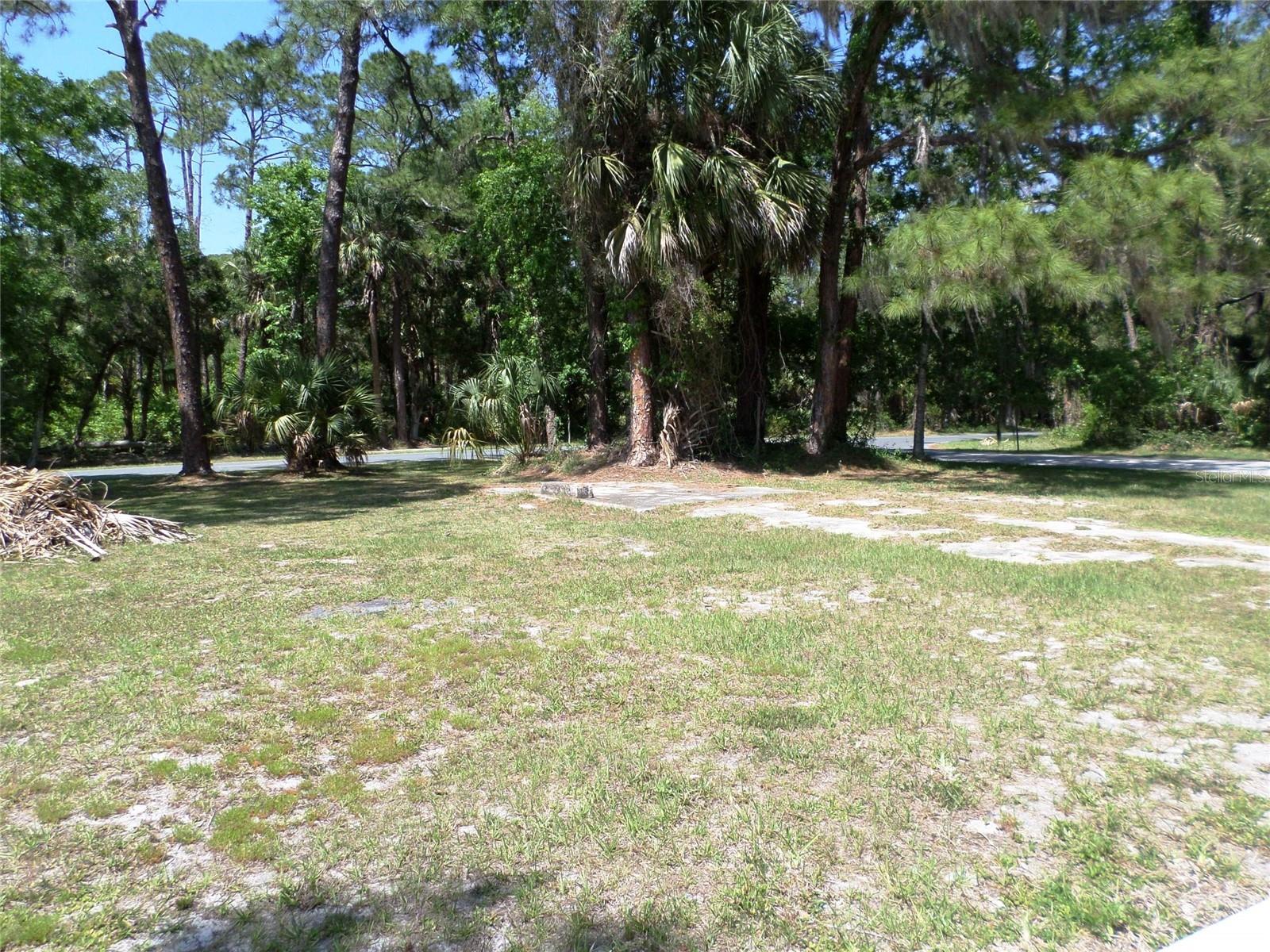 6005 HIGHWAY 40 W, YANKEETOWN, FL, 34498