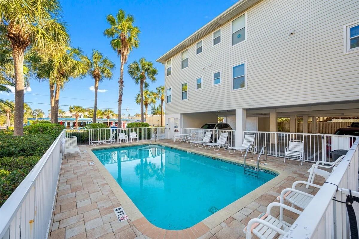 1500 GULF BLVD #204B, INDIAN ROCKS BEACH, FL, 33785