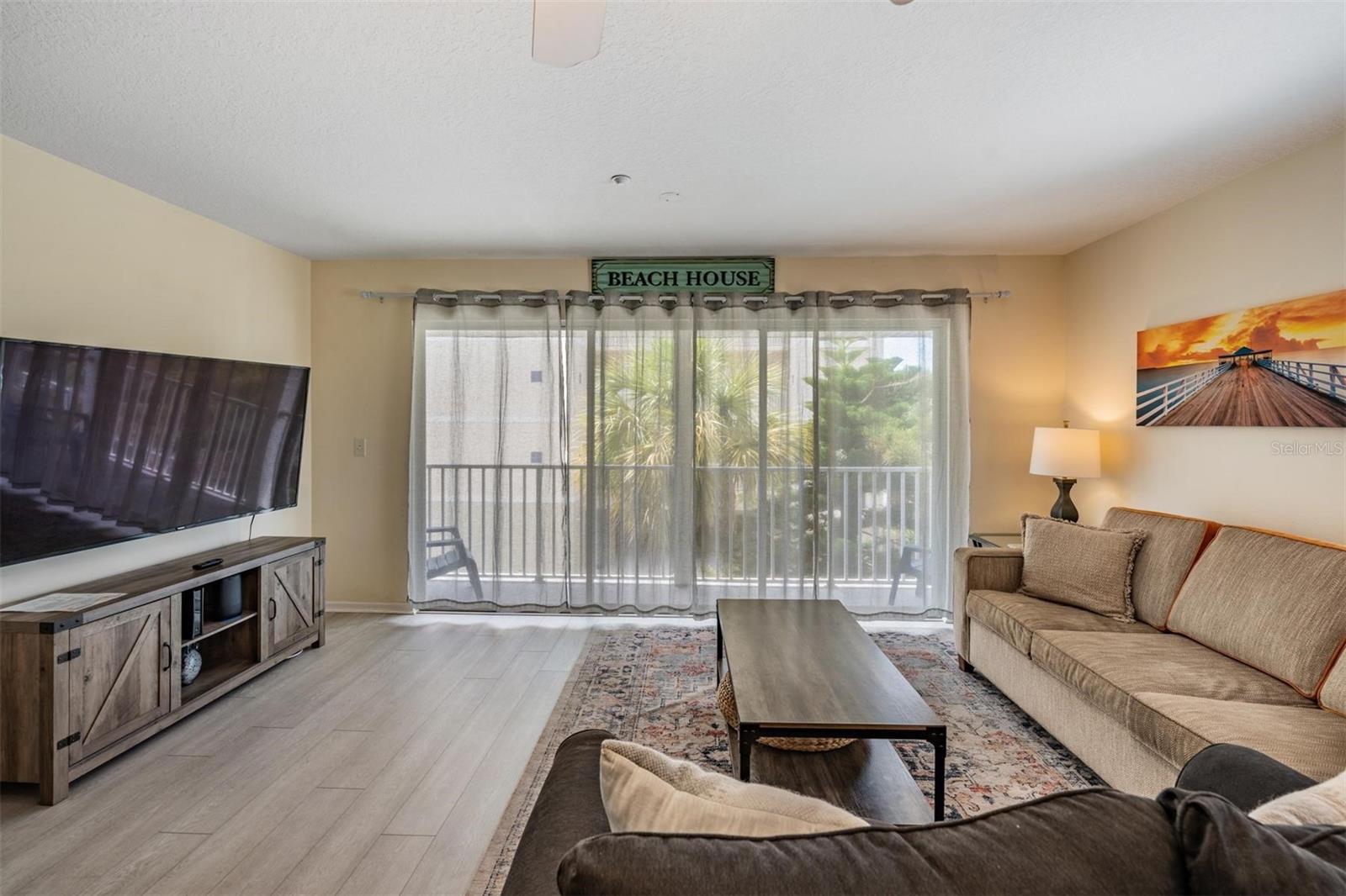 1500 GULF BLVD #204B, INDIAN ROCKS BEACH, FL, 33785