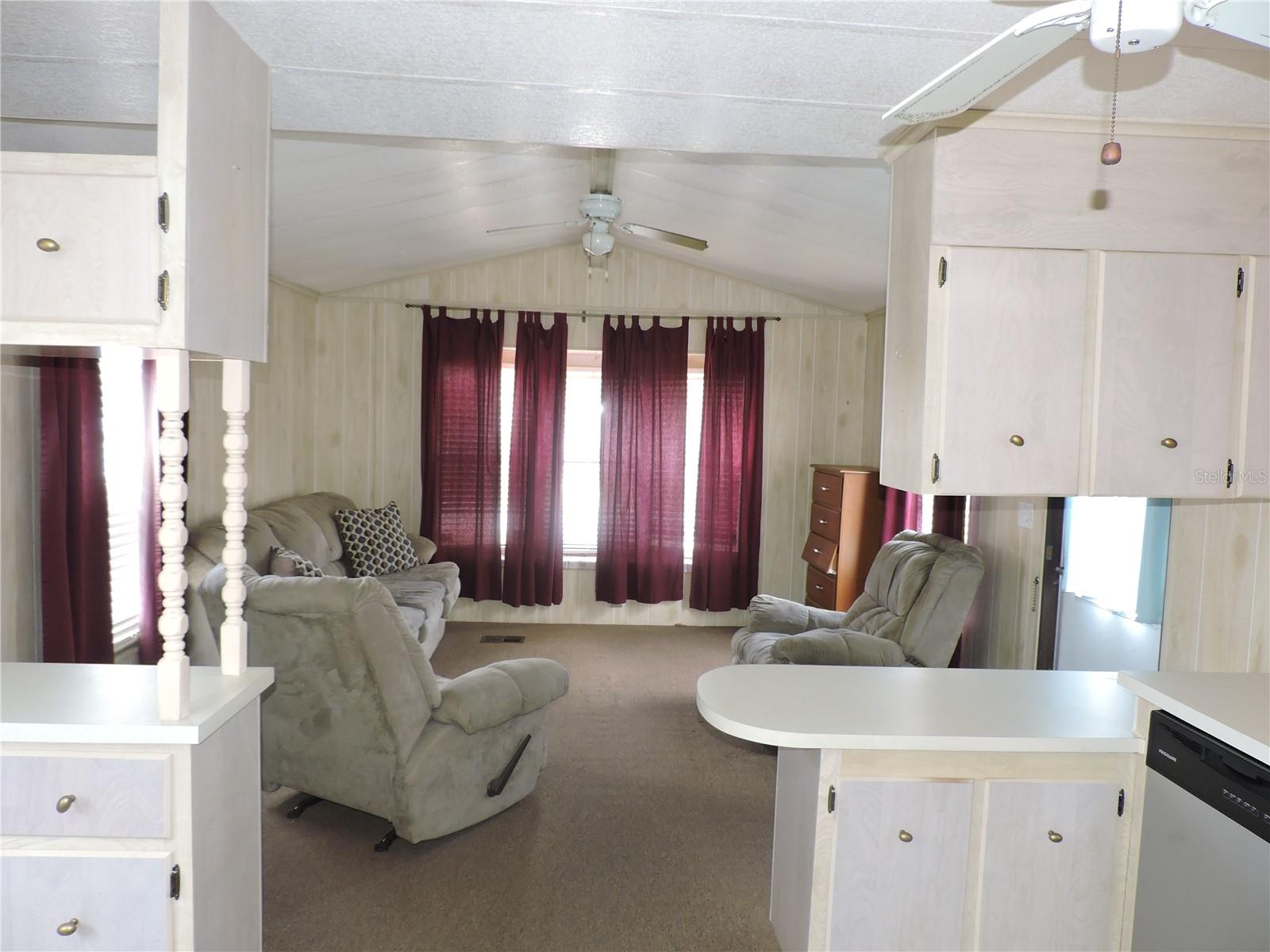 CALOOSA LAKE VILLAGE, LAKE WALES, FL, 33859