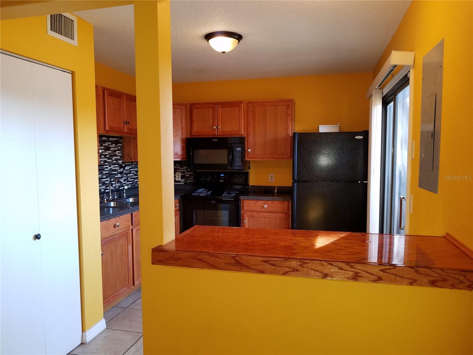 54 PINE TRAK #104F, OCALA, FL, 34472