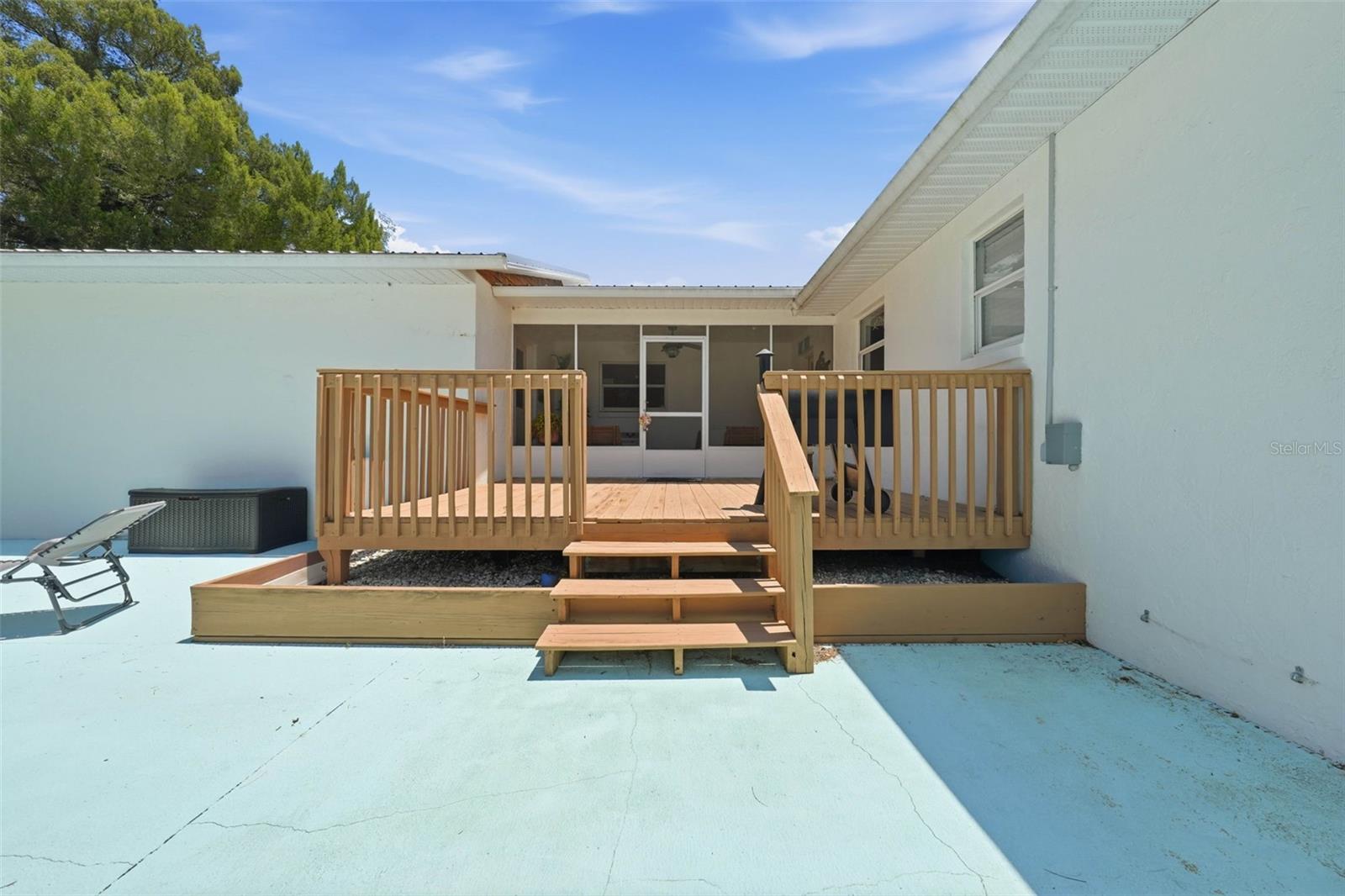 37237 GRAYS AIRPORT RD, LADY LAKE, FL, 32159