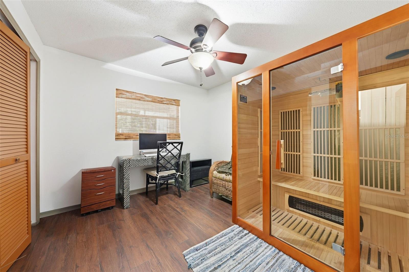 37237 GRAYS AIRPORT RD, LADY LAKE, FL, 32159