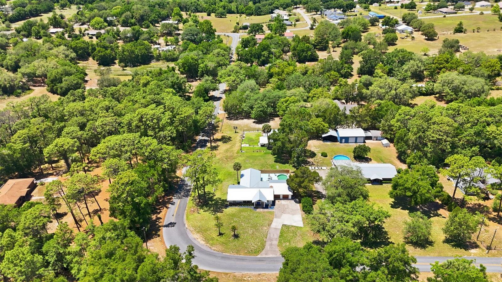 37237 GRAYS AIRPORT RD, LADY LAKE, FL, 32159