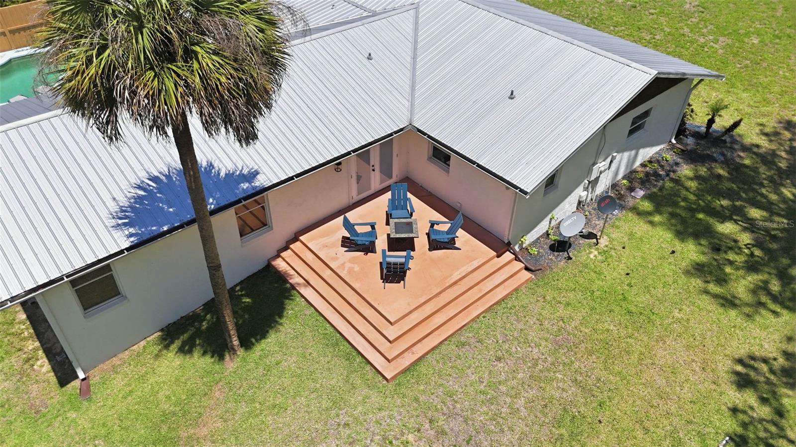 37237 GRAYS AIRPORT RD, LADY LAKE, FL, 32159