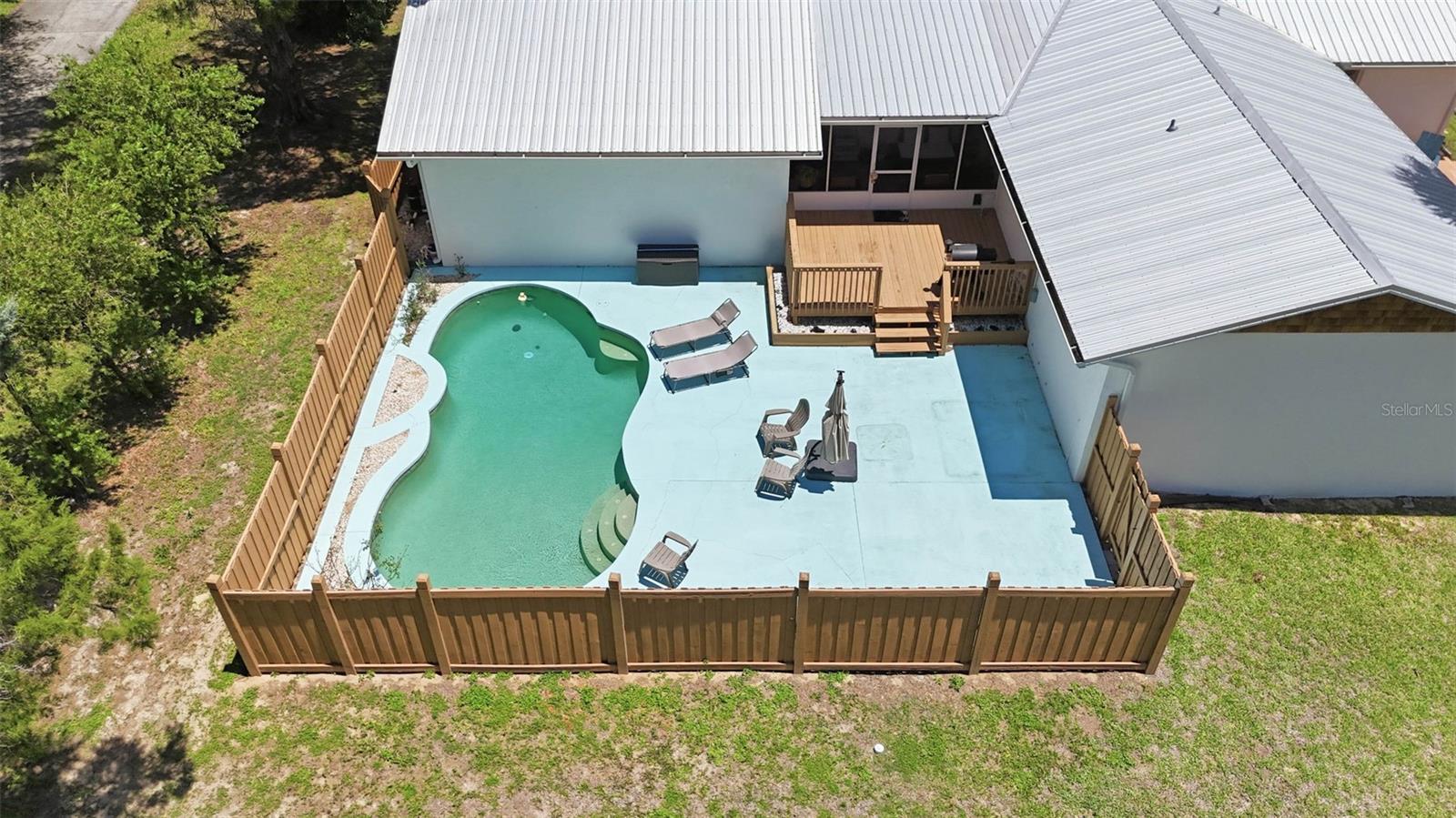 37237 GRAYS AIRPORT RD, LADY LAKE, FL, 32159