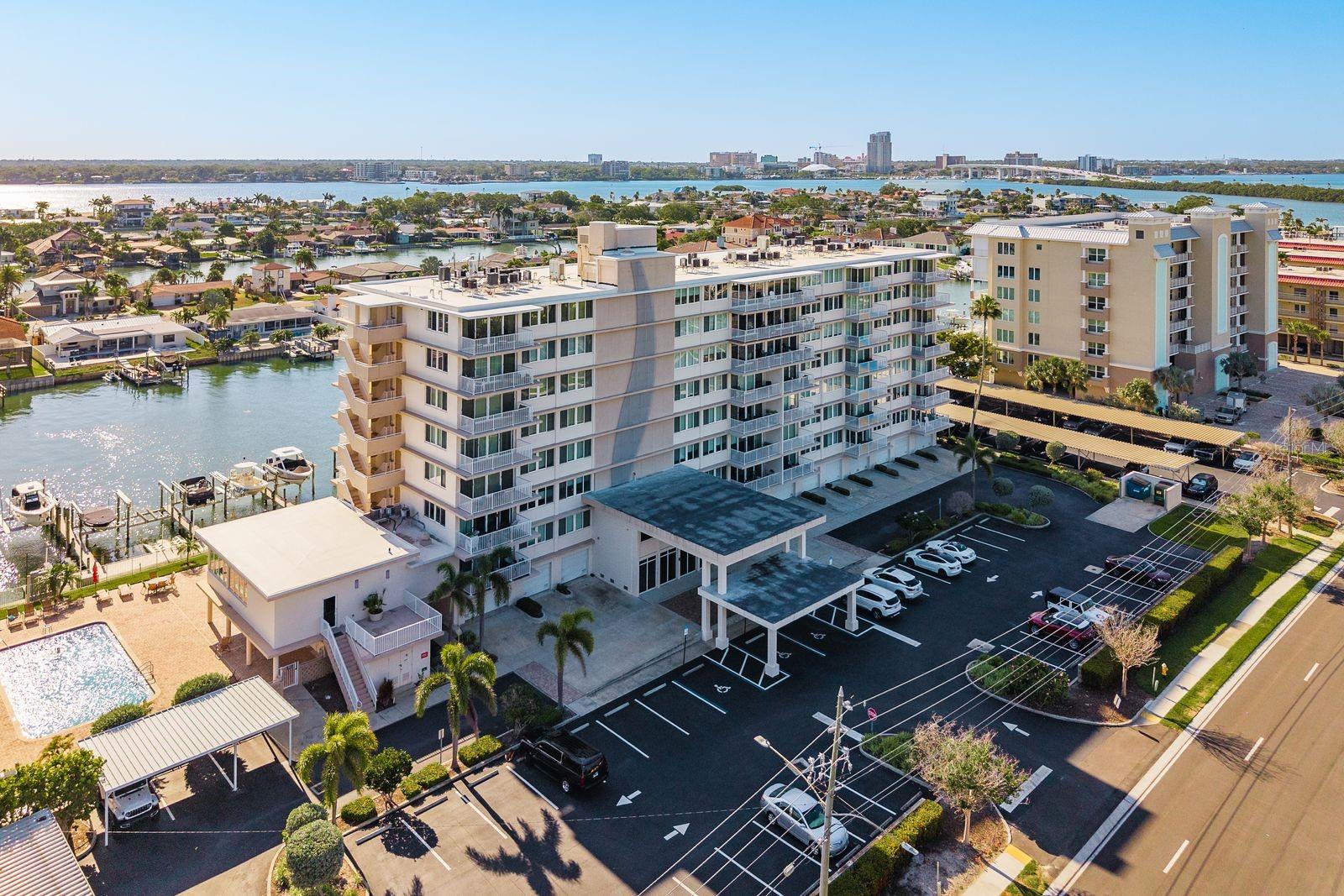 223 ISLAND WAY #2D, CLEARWATER BEACH, FL, 33767