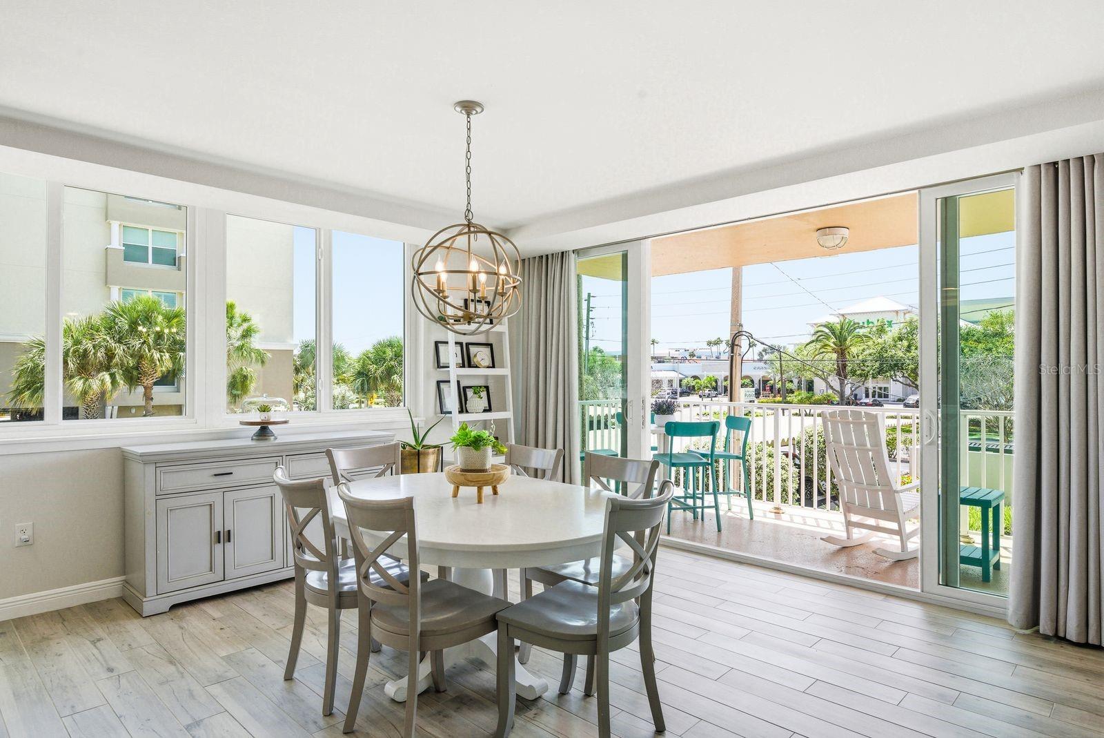 223 ISLAND WAY #2D, CLEARWATER BEACH, FL, 33767