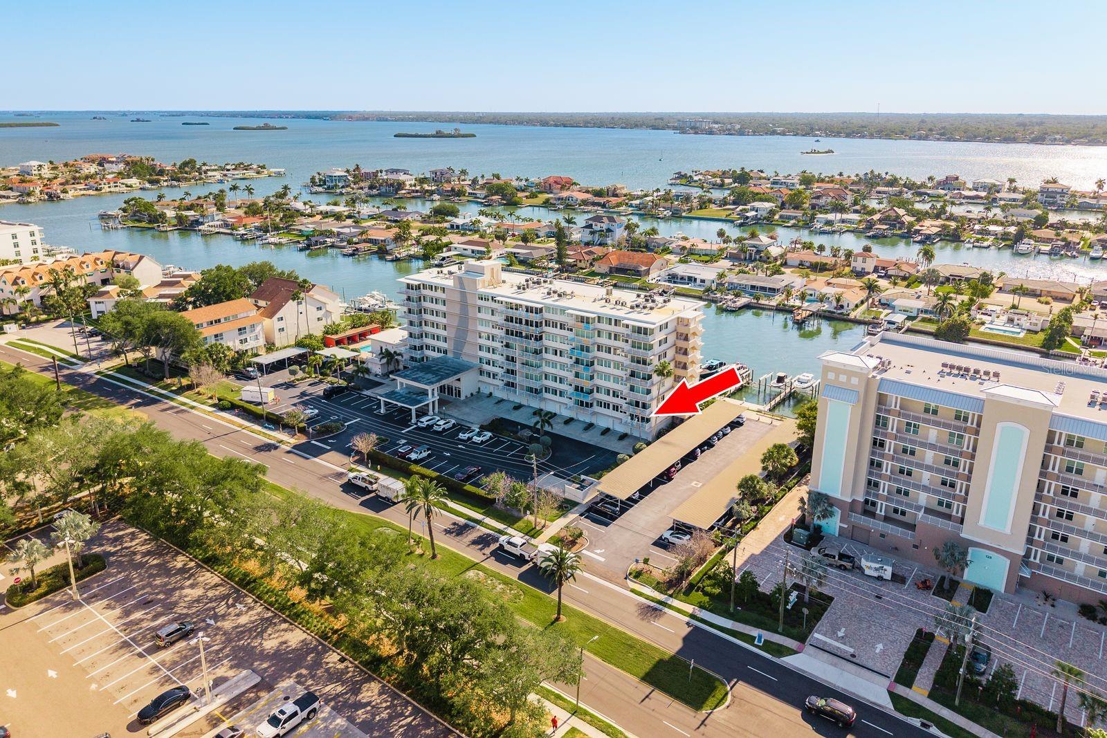 223 ISLAND WAY #2D, CLEARWATER BEACH, FL, 33767