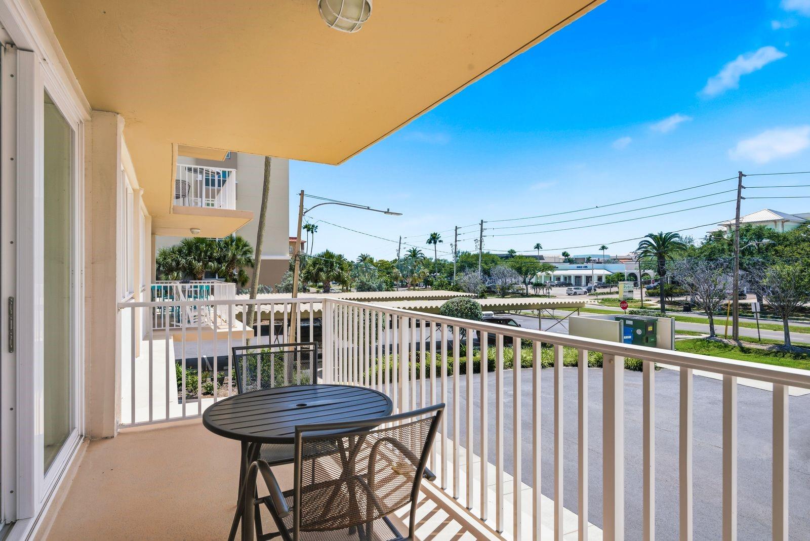 223 ISLAND WAY #2D, CLEARWATER BEACH, FL, 33767