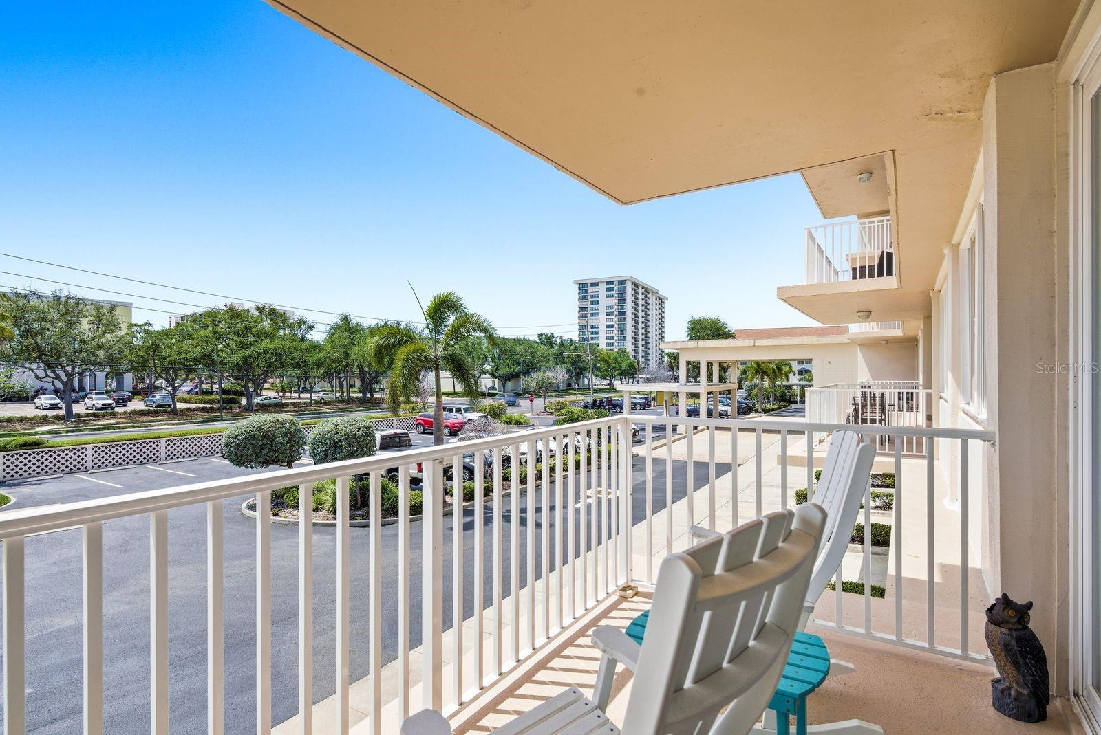 223 ISLAND WAY #2D, CLEARWATER BEACH, FL, 33767
