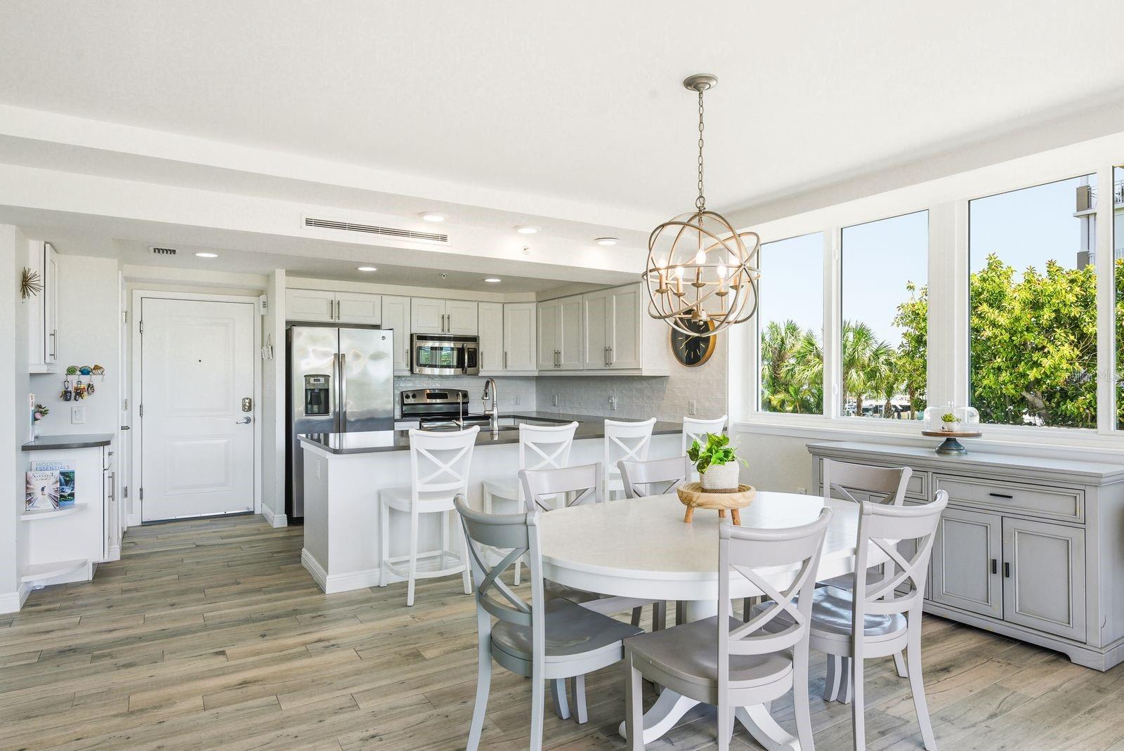 223 ISLAND WAY #2D, CLEARWATER BEACH, FL, 33767