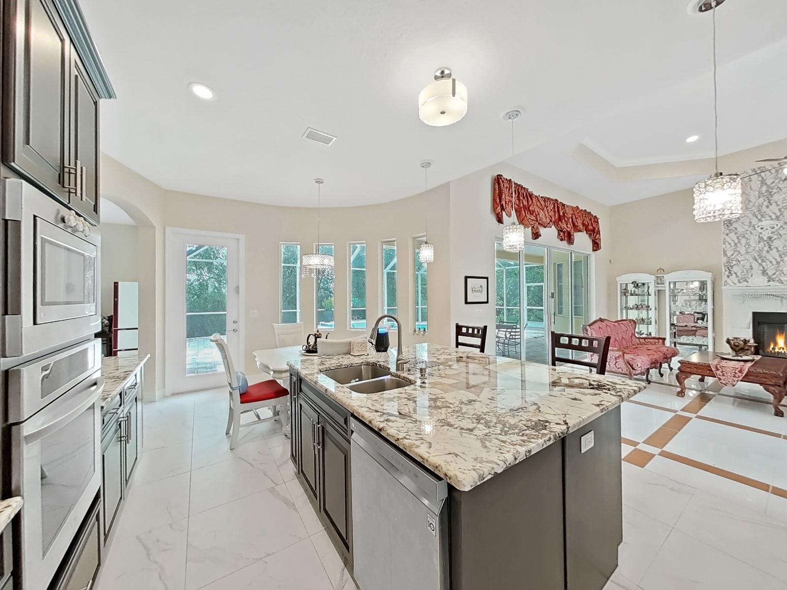 1312 FISHING LAKE DR, ODESSA, FL, 33556