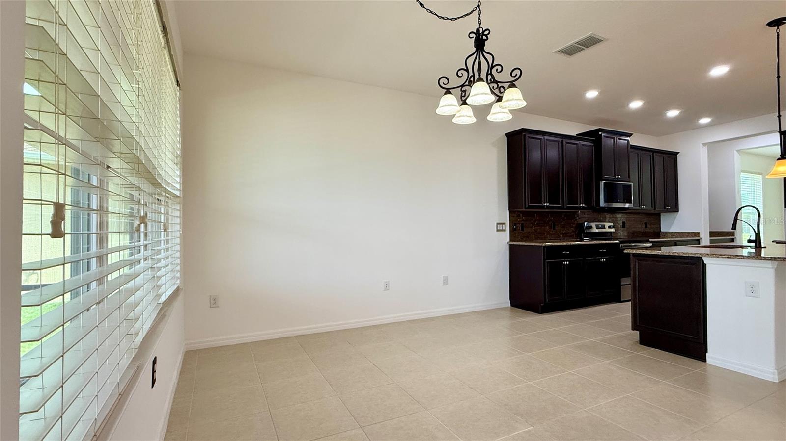 356 BELLA CORTINA DR, KISSIMMEE, FL, 34759