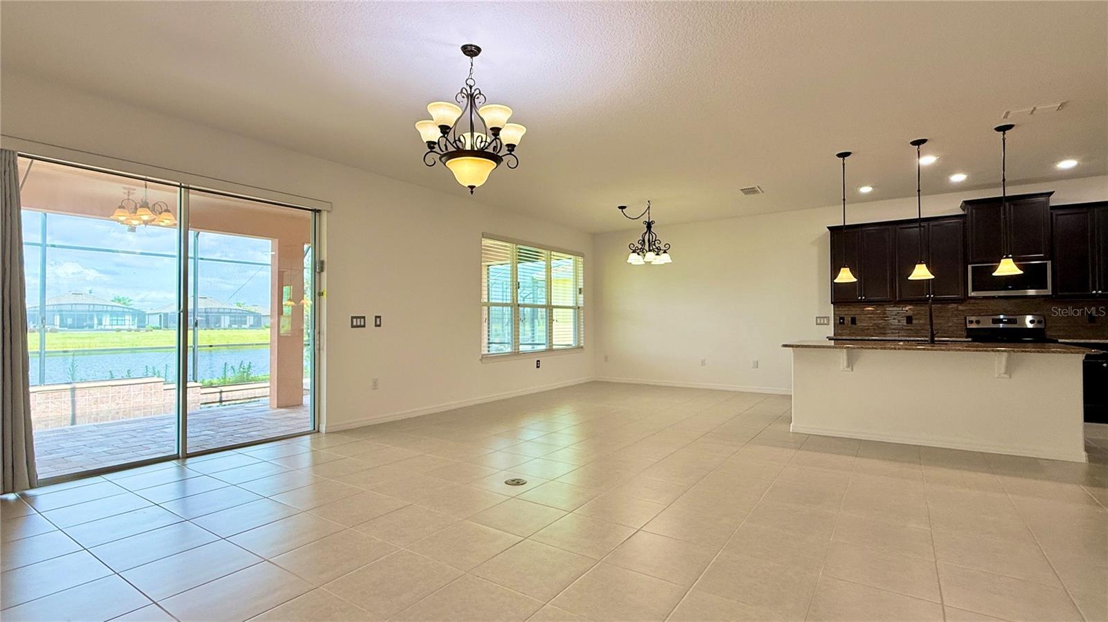 356 BELLA CORTINA DR, KISSIMMEE, FL, 34759