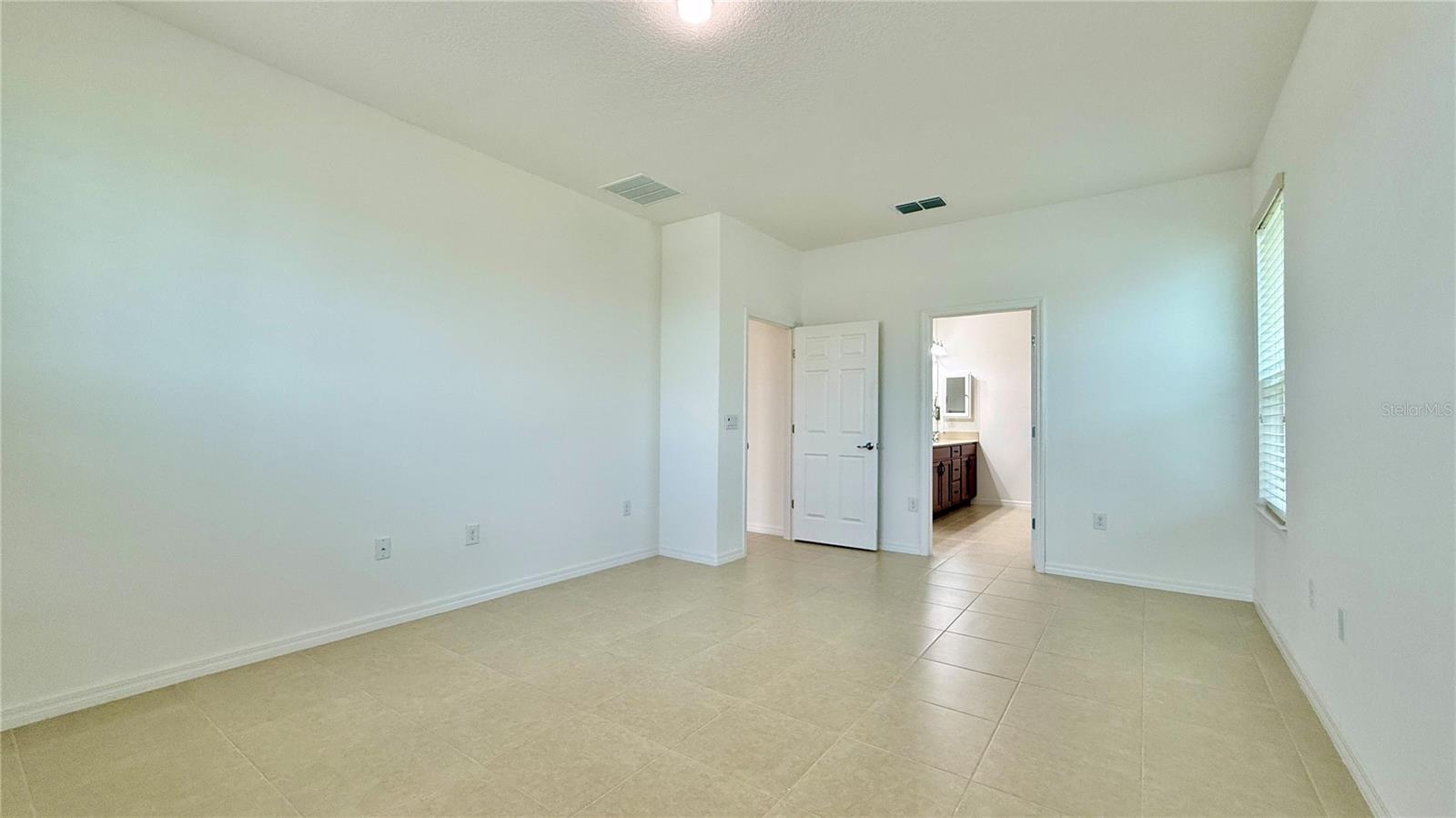 356 BELLA CORTINA DR, KISSIMMEE, FL, 34759