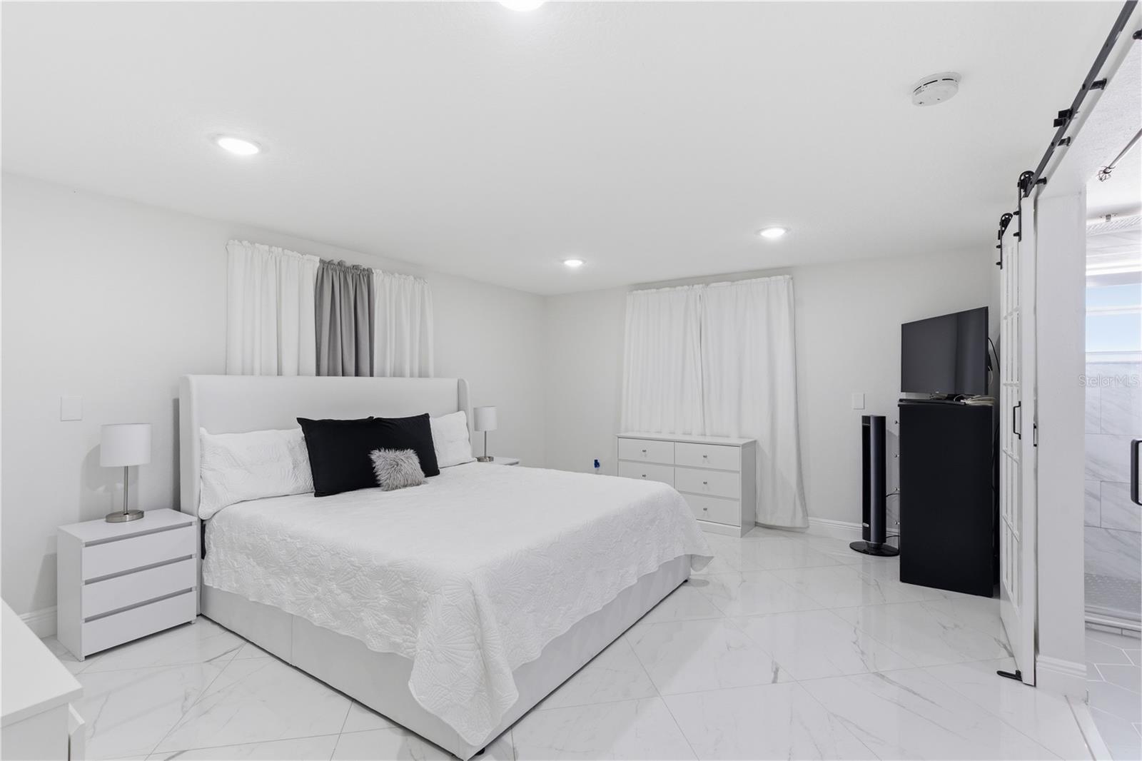 601 GOLF AND SEA BLVD, APOLLO BEACH, FL, 33572