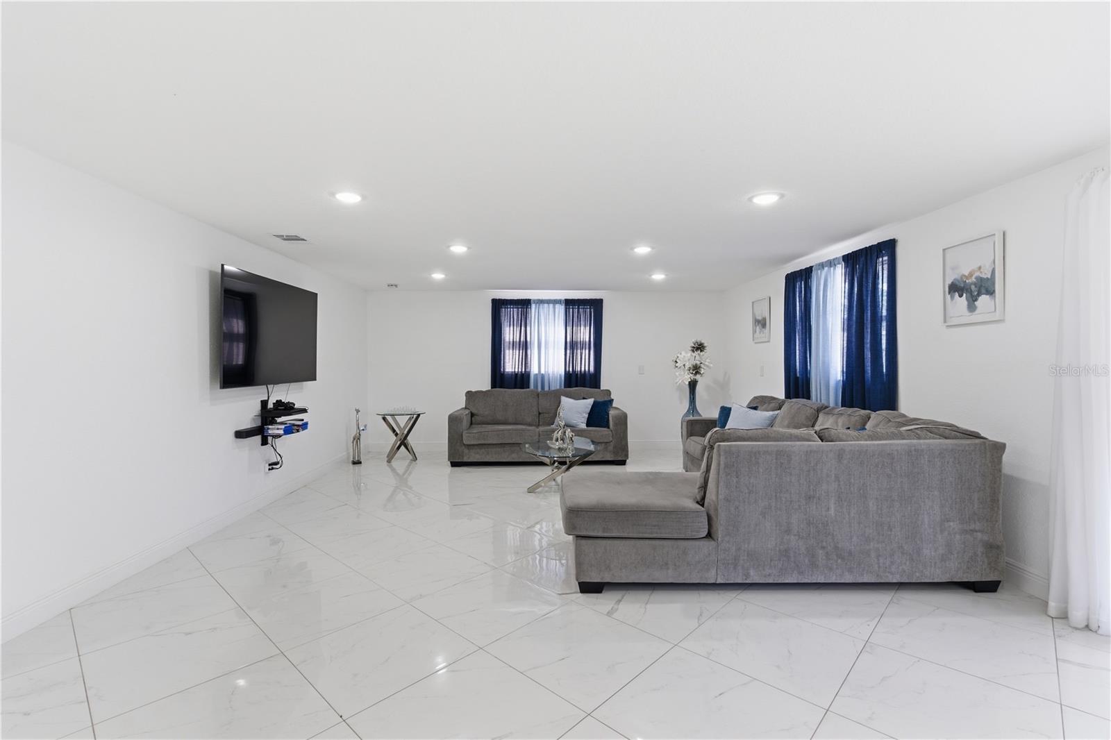 601 GOLF AND SEA BLVD, APOLLO BEACH, FL, 33572