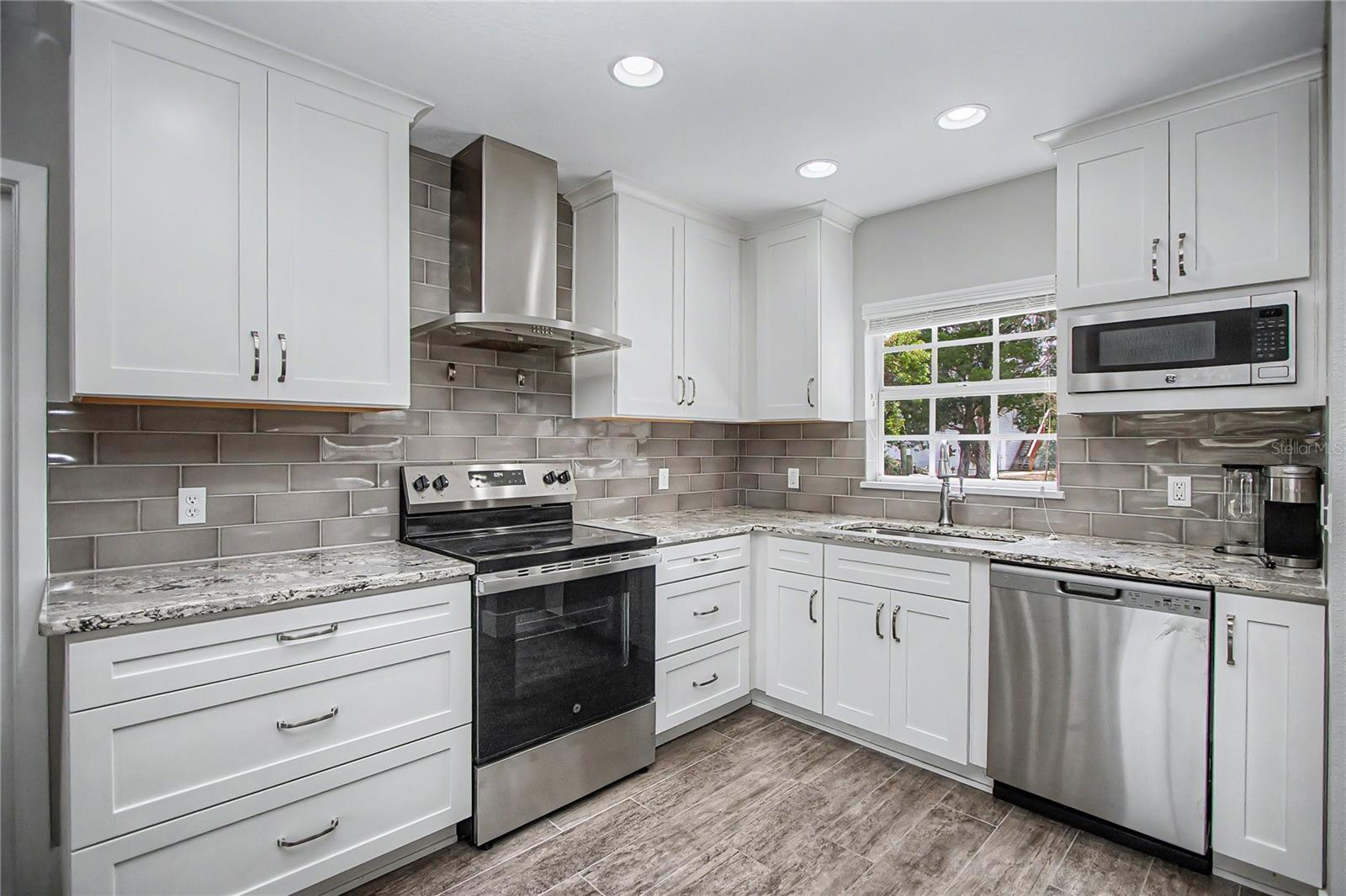 1620 NW 20TH AVE, CRYSTAL RIVER, FL, 34428