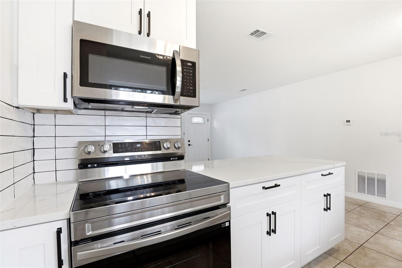 5465 LESCOT LN, ORLANDO, FL, 32811