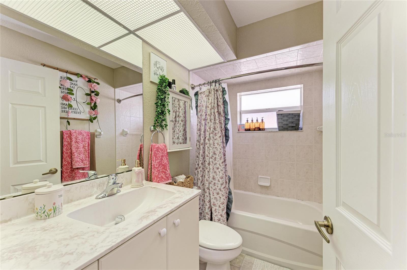 1050 NORTHVIEW ST, PORT CHARLOTTE, FL, 33952