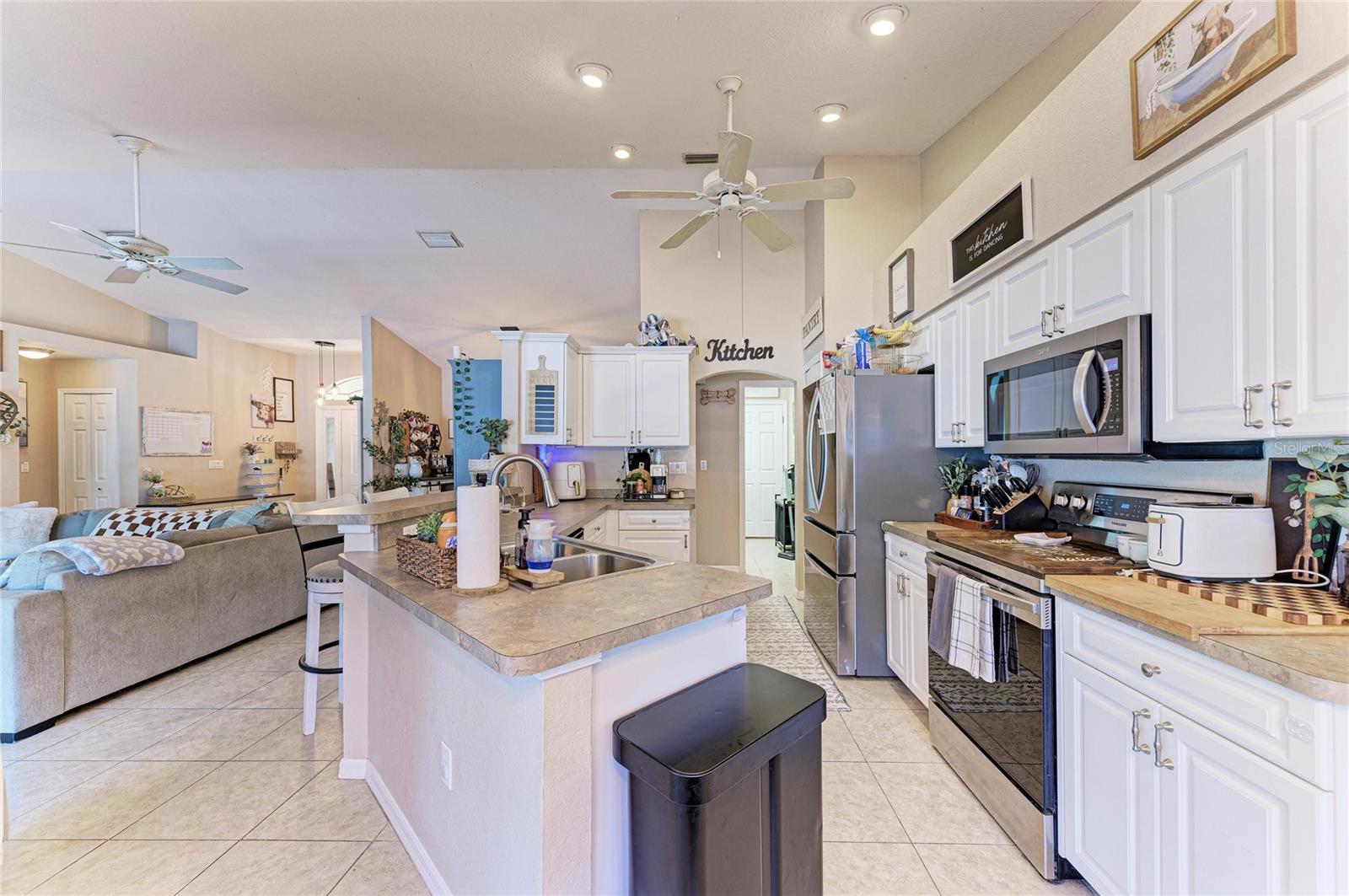 1050 NORTHVIEW ST, PORT CHARLOTTE, FL, 33952