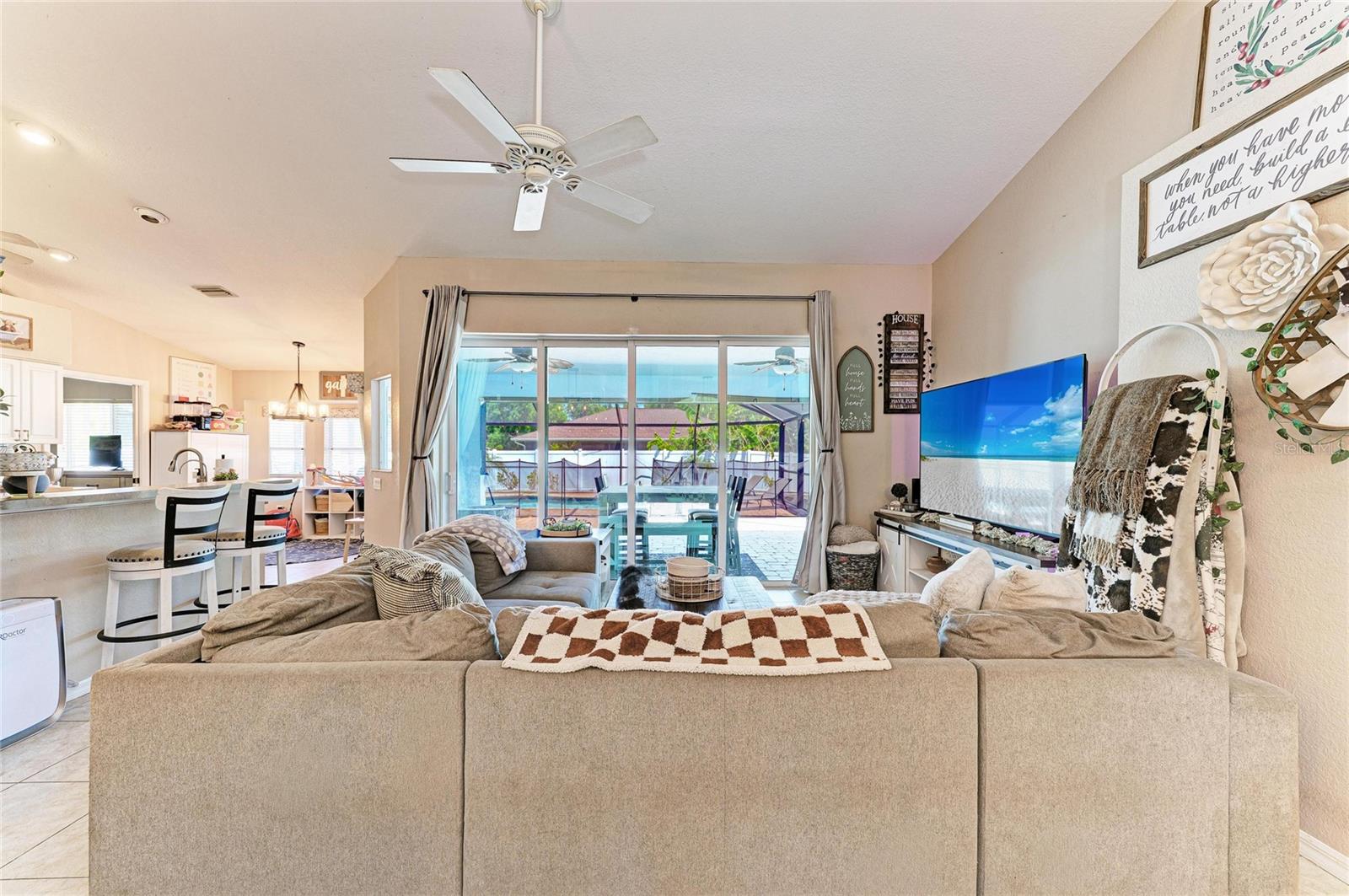 1050 NORTHVIEW ST, PORT CHARLOTTE, FL, 33952