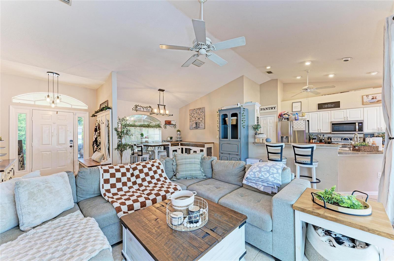 1050 NORTHVIEW ST, PORT CHARLOTTE, FL, 33952