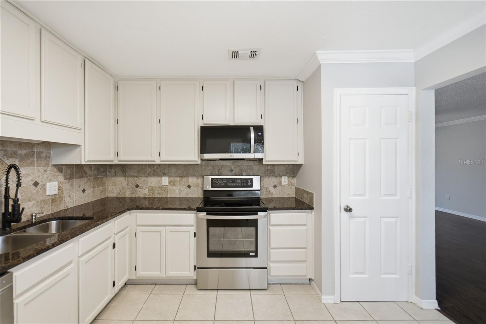 4304 CLUBSIDE DR #4304, LONGWOOD, FL, 32779