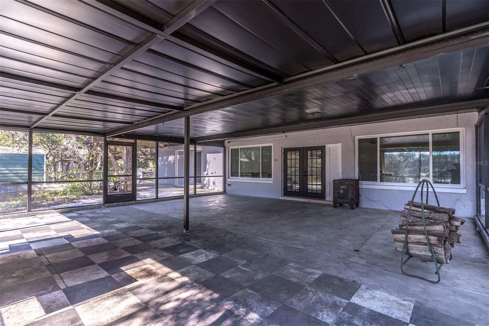 16880 SE 63RD LN, OCKLAWAHA, FL, 32179