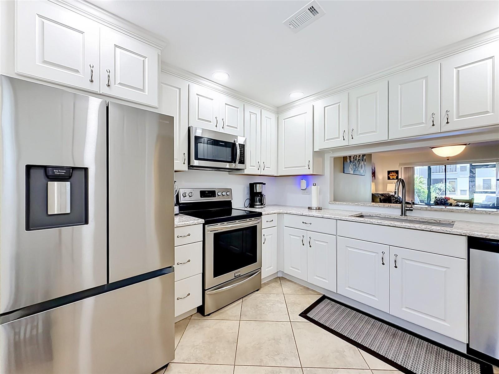 2650 COUNTRYSIDE BLVD #E103, CLEARWATER, FL, 33761