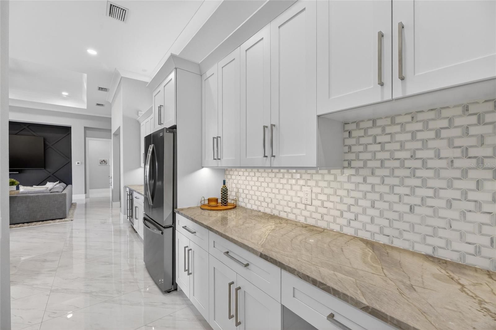 5704 TYBEE ISLAND DR, APOLLO BEACH, FL, 33572