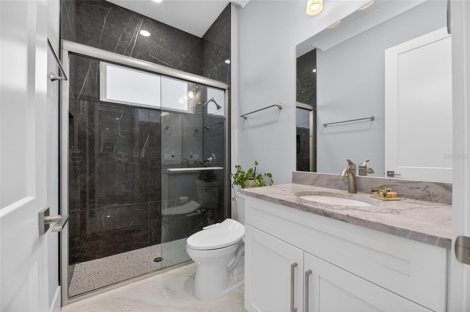 5704 TYBEE ISLAND DR, APOLLO BEACH, FL, 33572