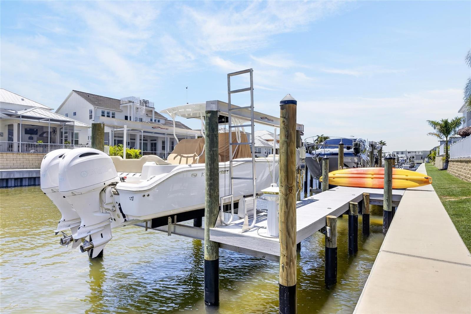 5704 TYBEE ISLAND DR, APOLLO BEACH, FL, 33572