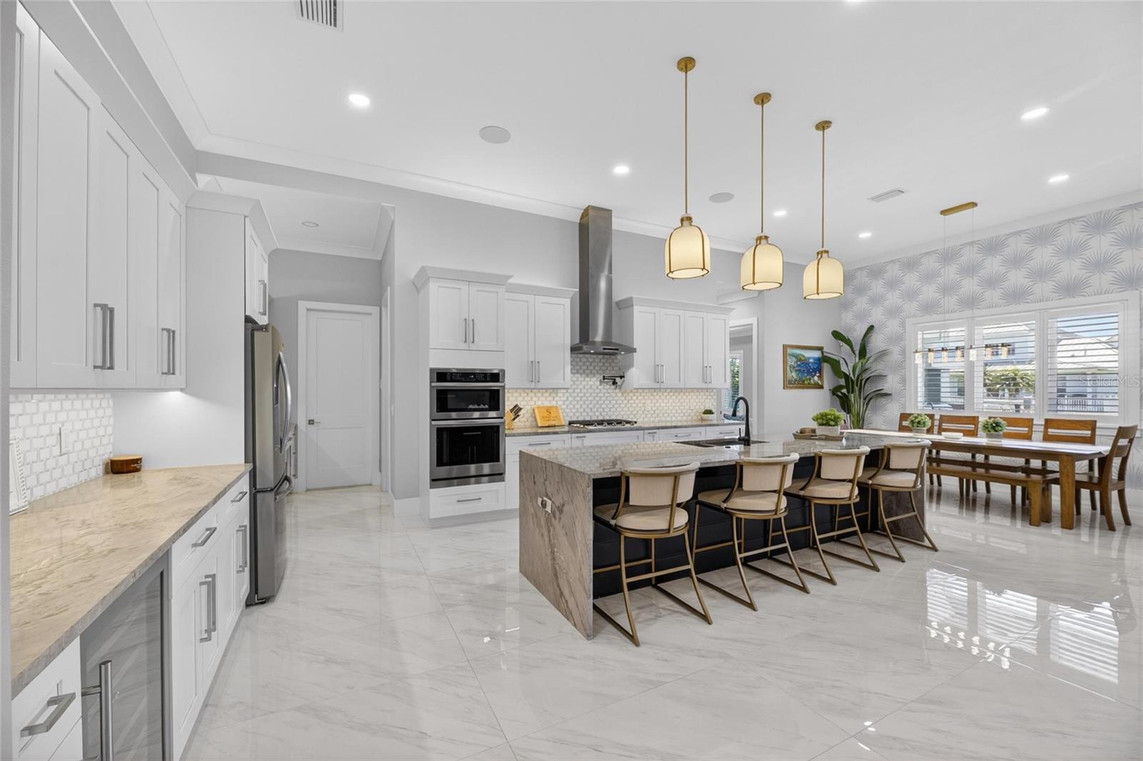 5704 TYBEE ISLAND DR, APOLLO BEACH, FL, 33572