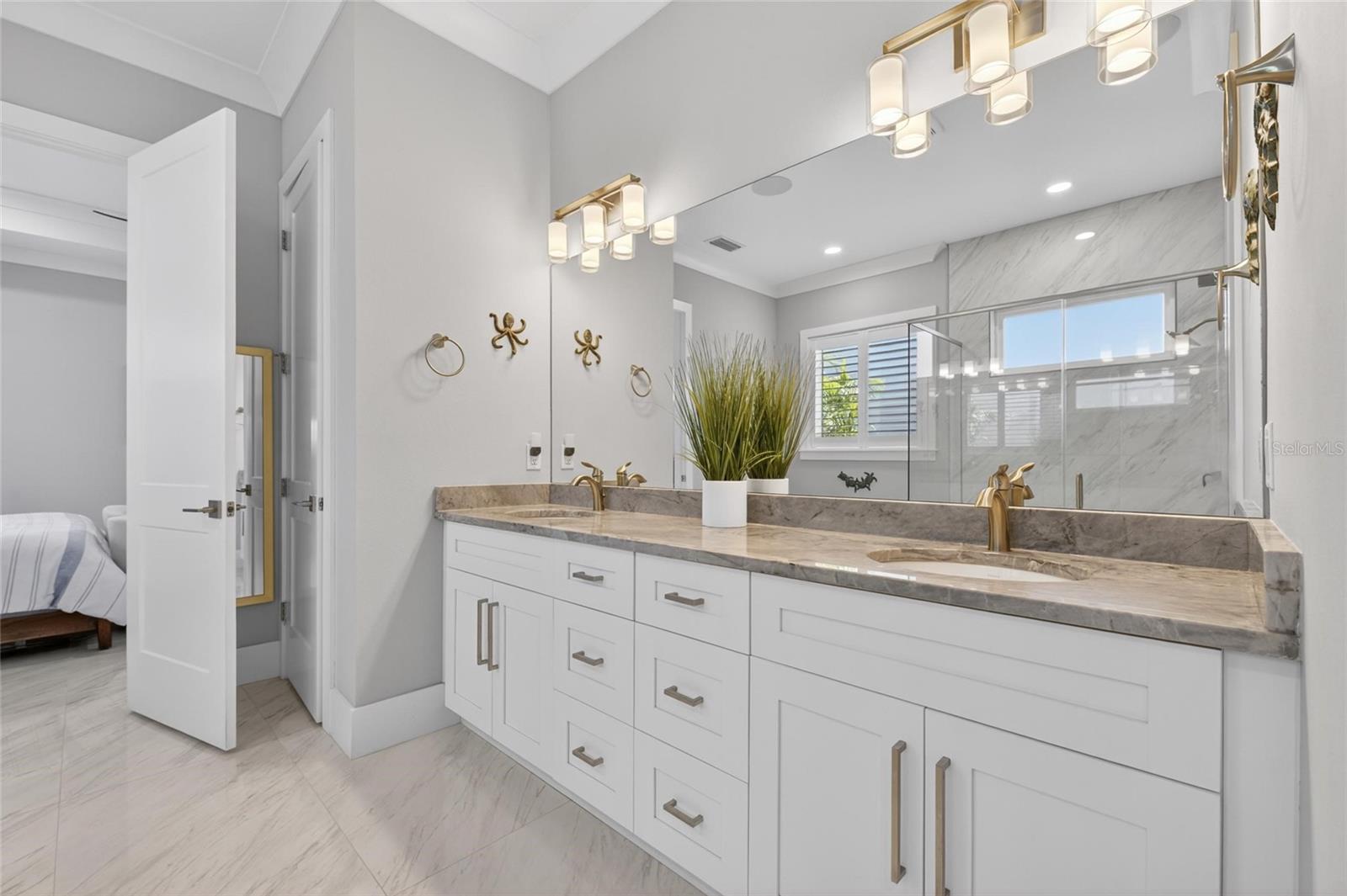 5704 TYBEE ISLAND DR, APOLLO BEACH, FL, 33572