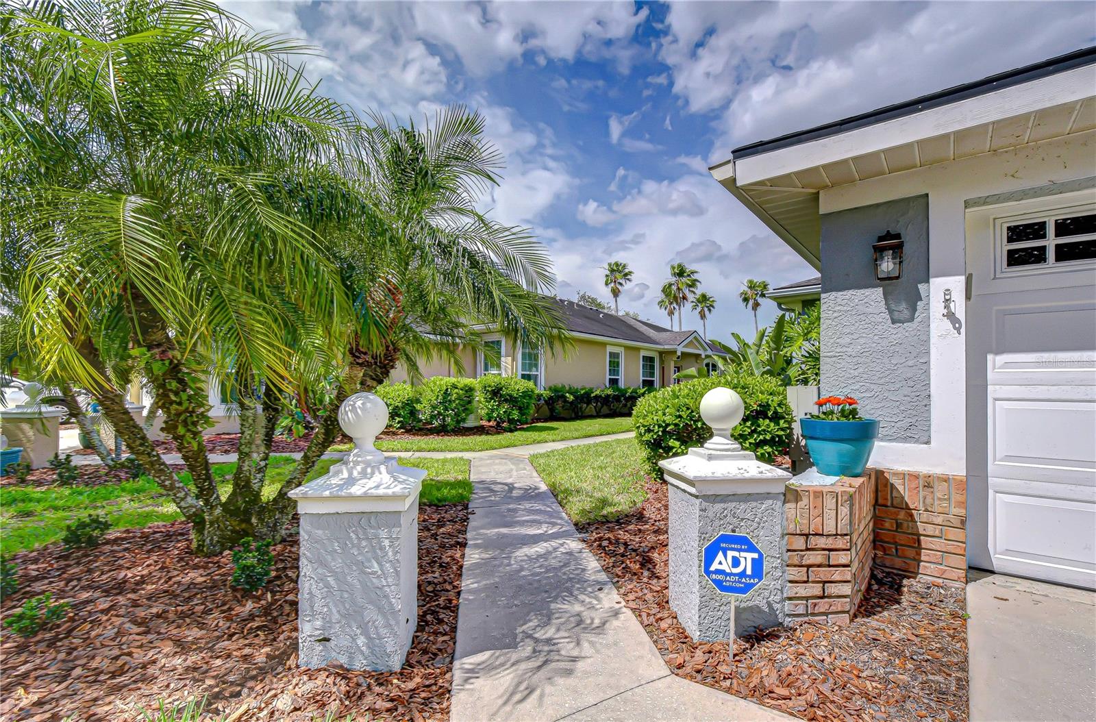 9815 GINGERWOOD DR, TAMPA, FL, 33626