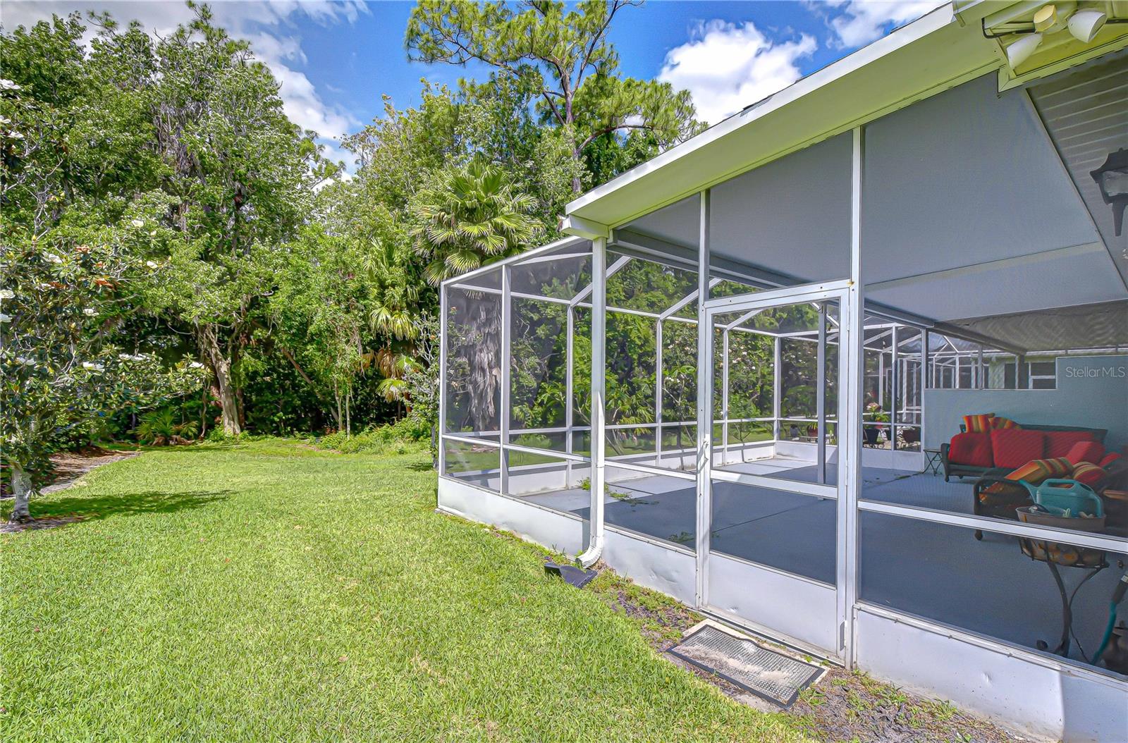 9815 GINGERWOOD DR, TAMPA, FL, 33626