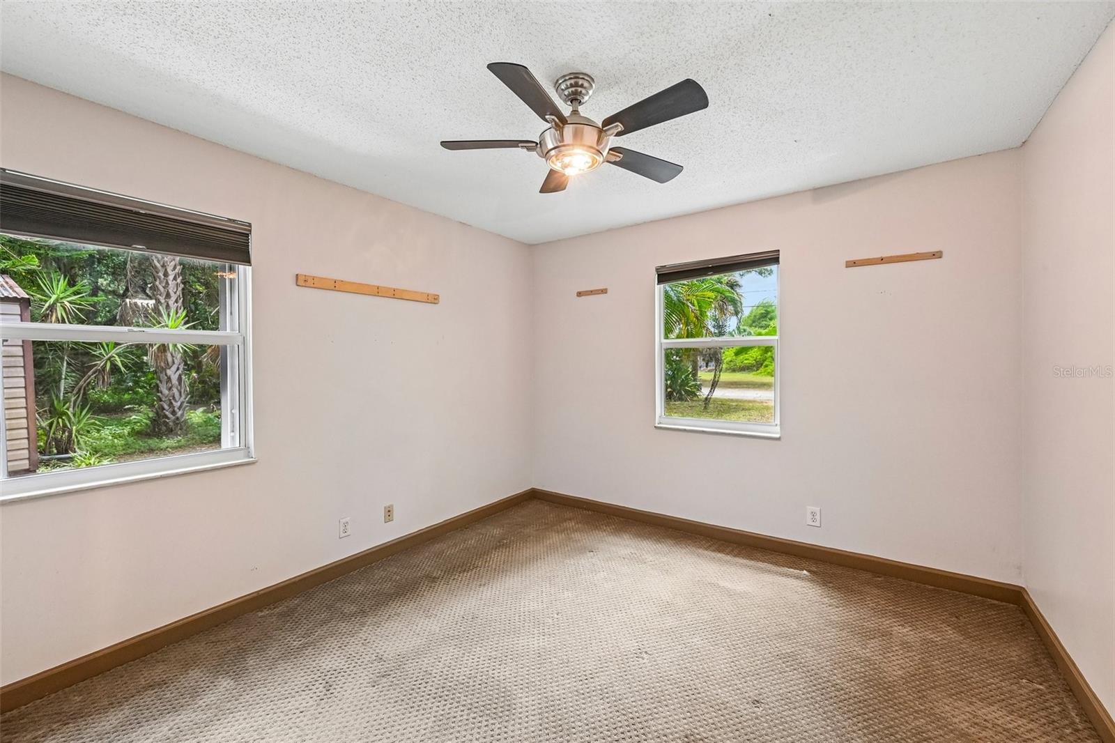 255 SW SALERNO RD, STUART, FL, 34997