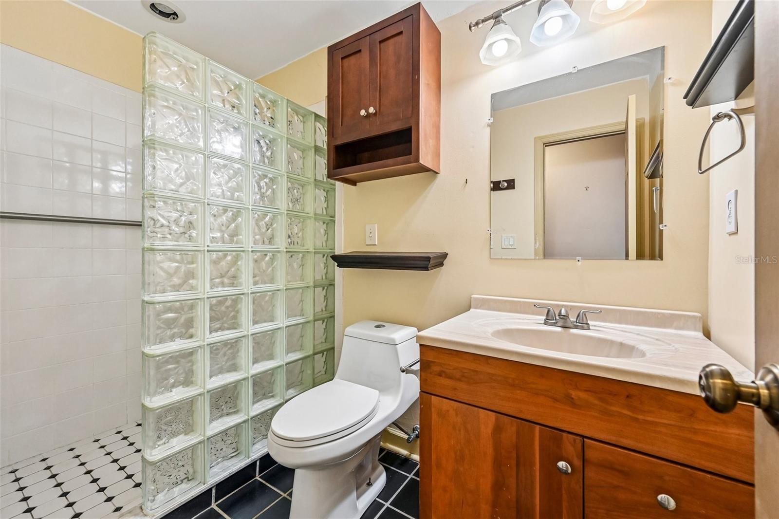 255 SW SALERNO RD, STUART, FL, 34997